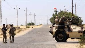 أعلن المتحدث باسم الجيش المصري عن مقتل أربعة عسكريين في مواجهات مع مسلحين في سيناء